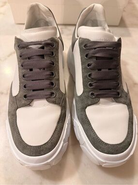 Alexander McQueen White and Gray Suede-Trim Leather Sneakers